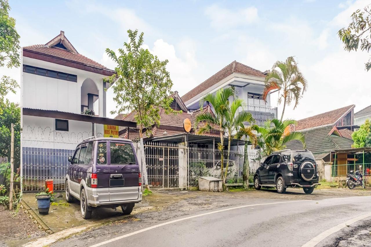 Spot On 90797 Sukun Syariah Homestay Malang Dış mekan fotoğraf