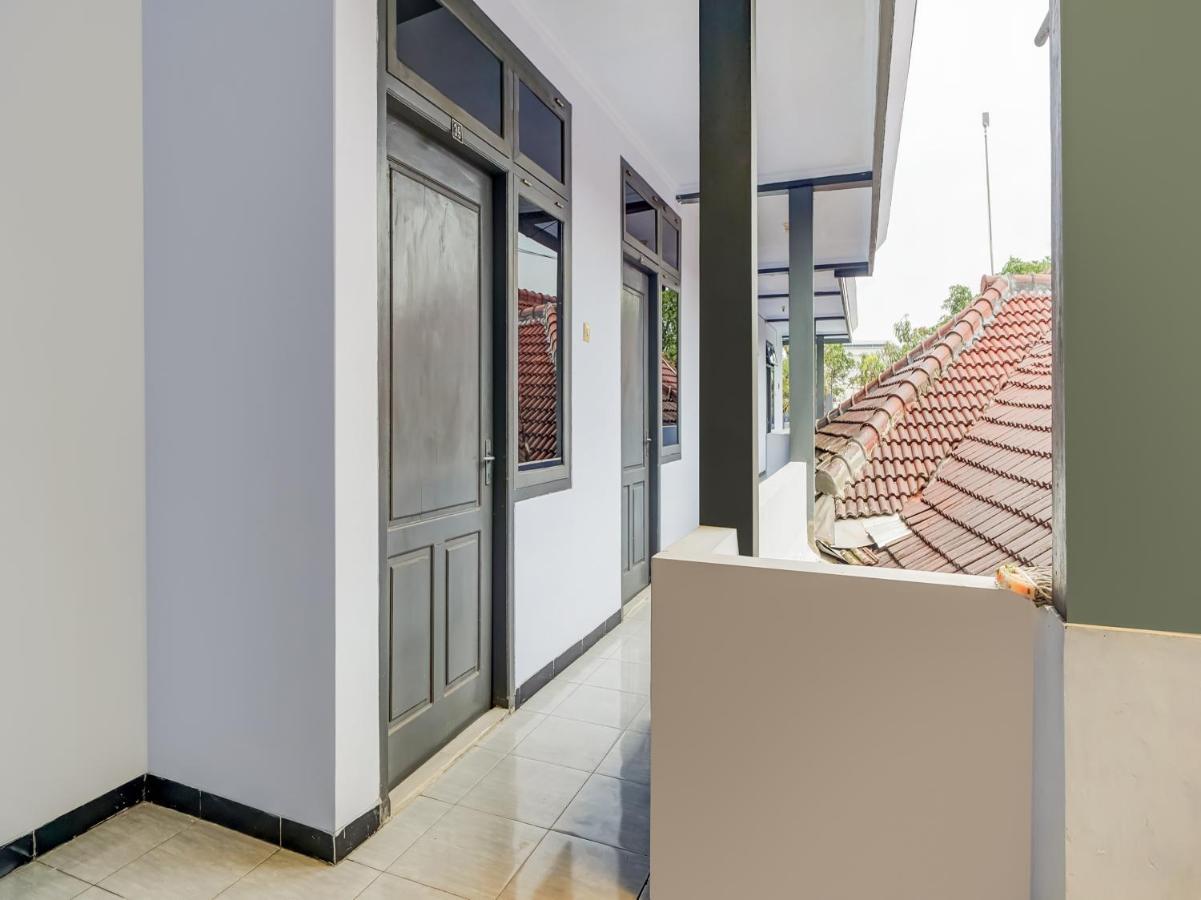 Spot On 90797 Sukun Syariah Homestay Malang Dış mekan fotoğraf