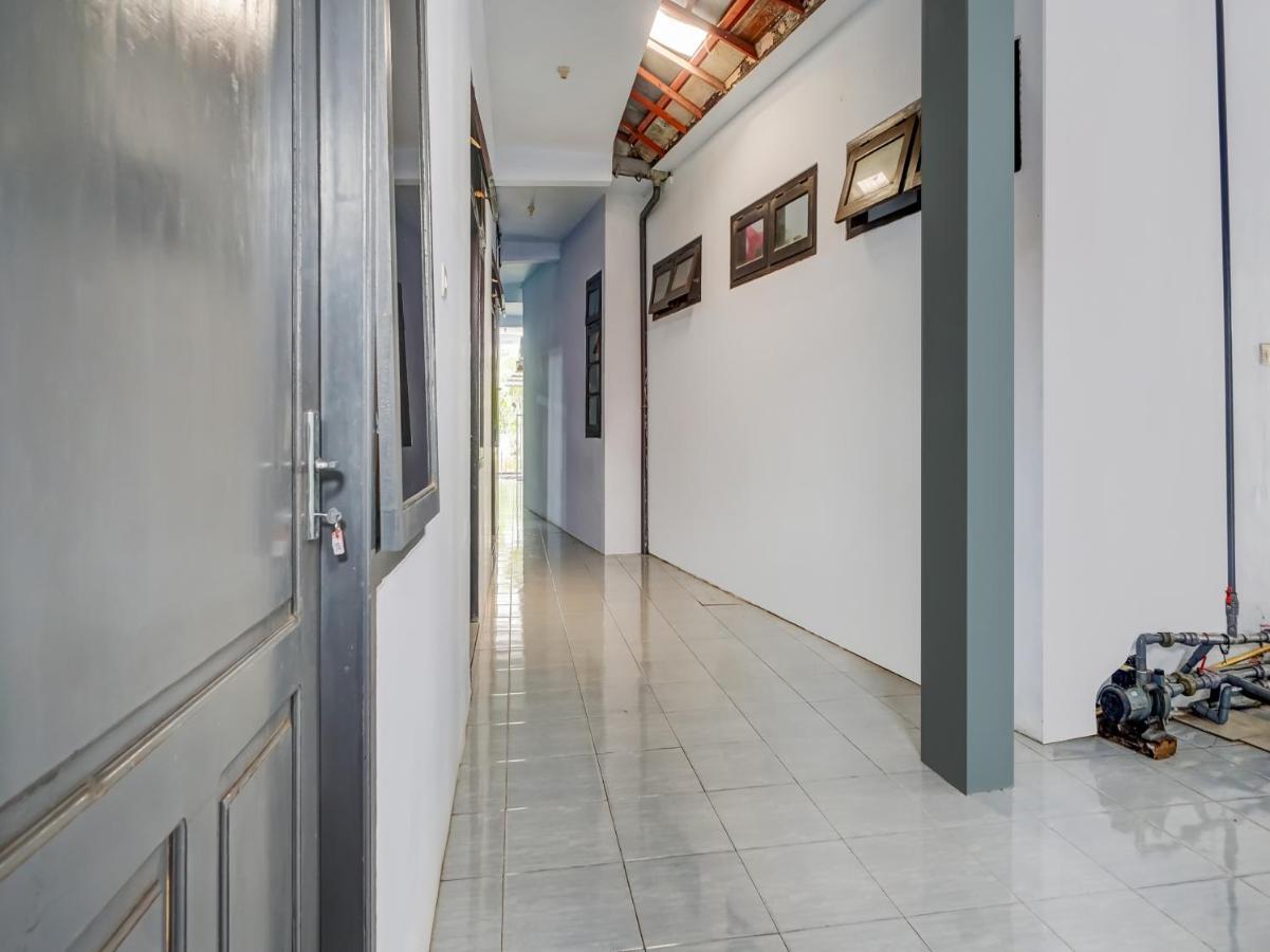 Spot On 90797 Sukun Syariah Homestay Malang Dış mekan fotoğraf