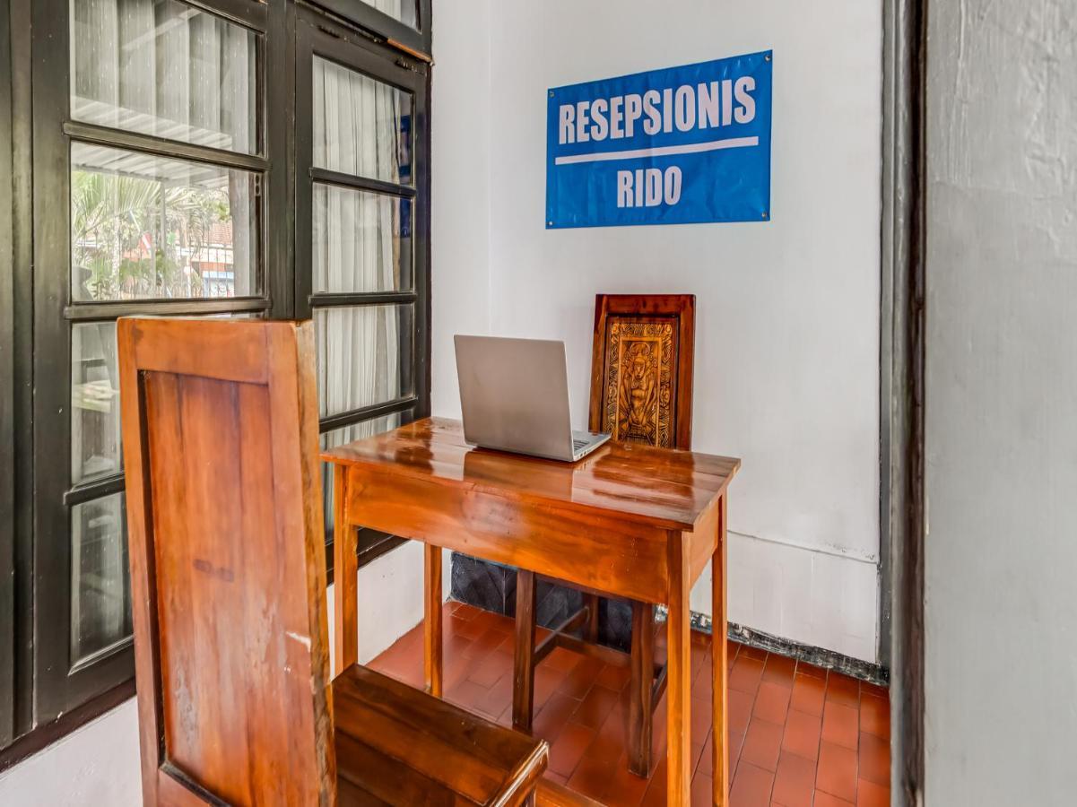 Spot On 90797 Sukun Syariah Homestay Malang Dış mekan fotoğraf