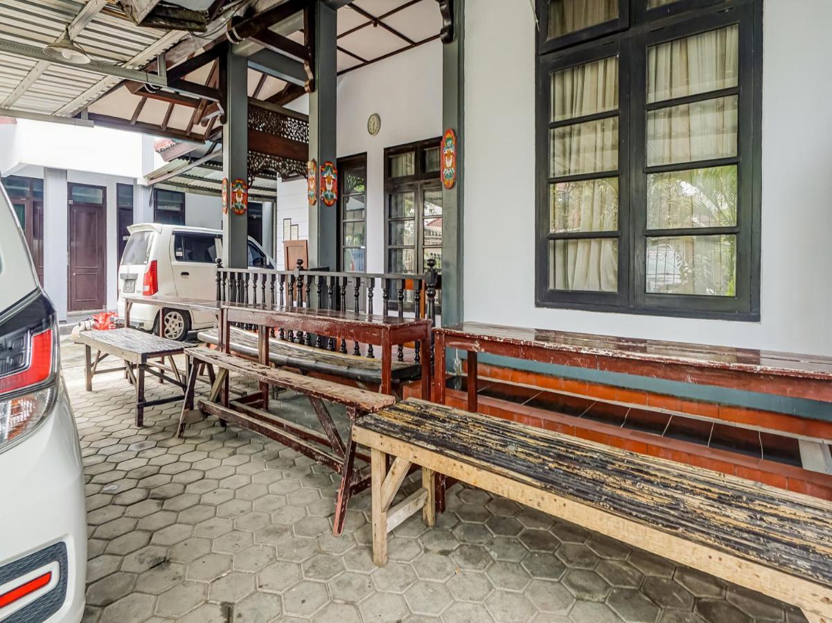 Spot On 90797 Sukun Syariah Homestay Malang Dış mekan fotoğraf