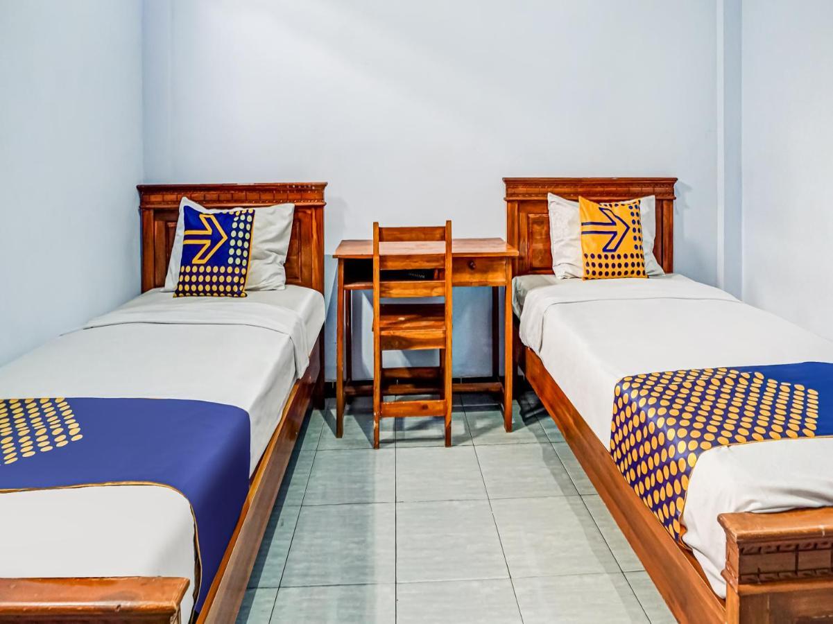 Spot On 90797 Sukun Syariah Homestay Malang Dış mekan fotoğraf
