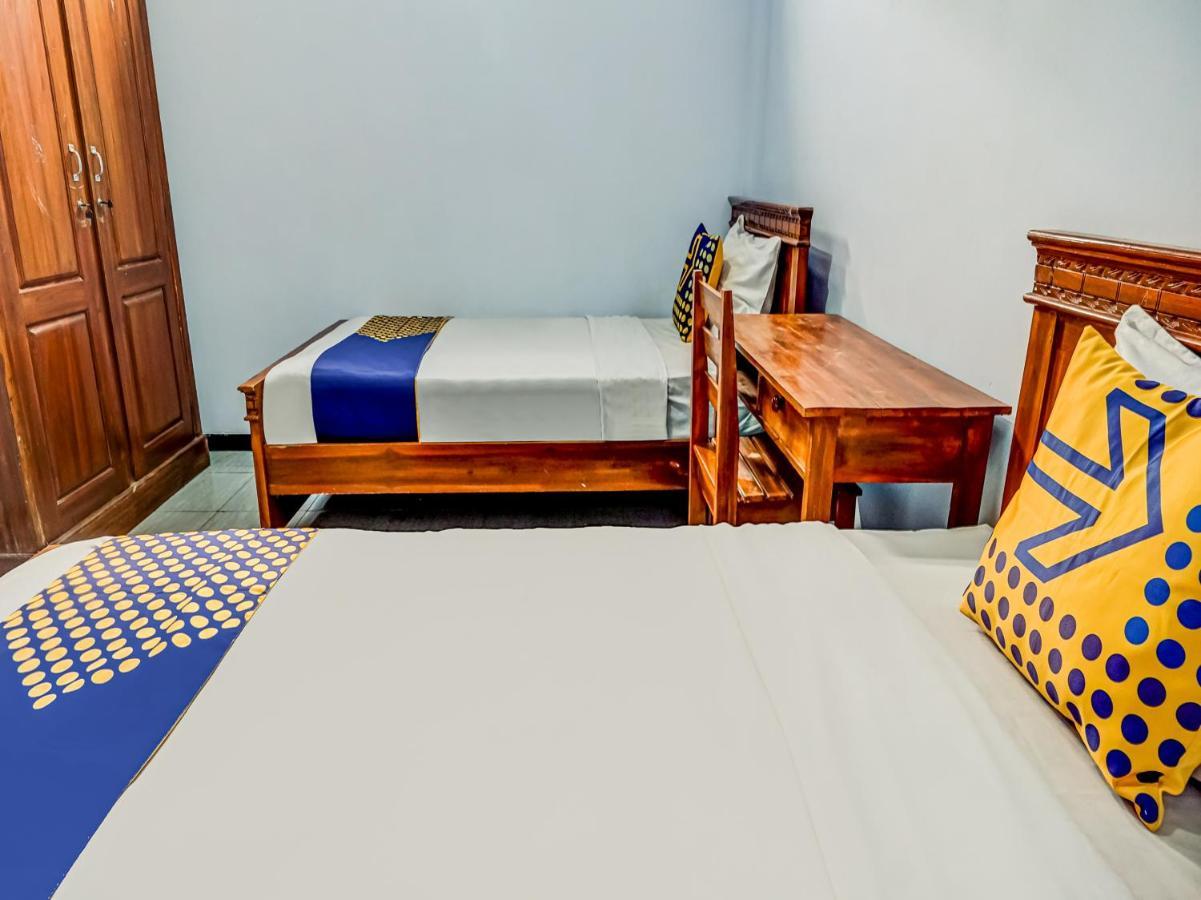 Spot On 90797 Sukun Syariah Homestay Malang Dış mekan fotoğraf